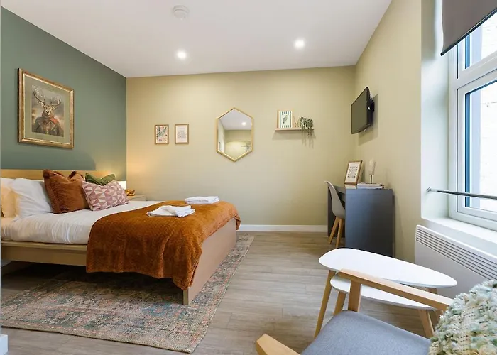 1-bedroom On Linthorpe Road, With Free Wifi, Free Private Parking, Smart Tv & Self-catering Kitchen Appartement