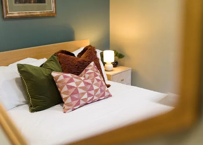 1-bedroom On Linthorpe Road, With Free Wifi, Free Private Parking, Smart Tv & Self-catering Kitchen