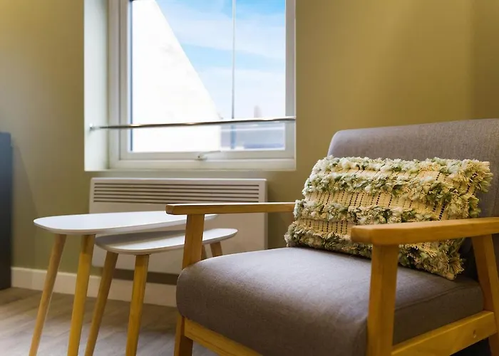 Appartement 1-bedroom On Linthorpe Road, With Free Wifi, Free Private Parking, Smart Tv & Self-catering Kitchen *