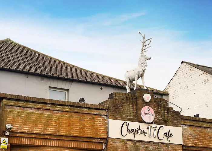 1-bedroom On Linthorpe Road, With Free Wifi, Free Private Parking, Smart Tv & Self-catering Kitchen *